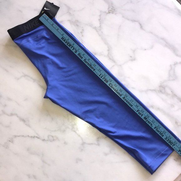 NWT Nike Blue Training Leggings Size M - Picture 5 of 8